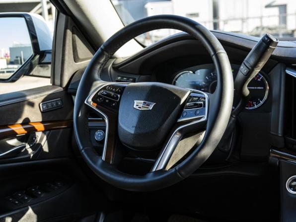 Cadillac Escalade IV с пробегом 2018 года, цена 4 599 000 рублей, 163807 км, внедорожник, Автокод Объявления