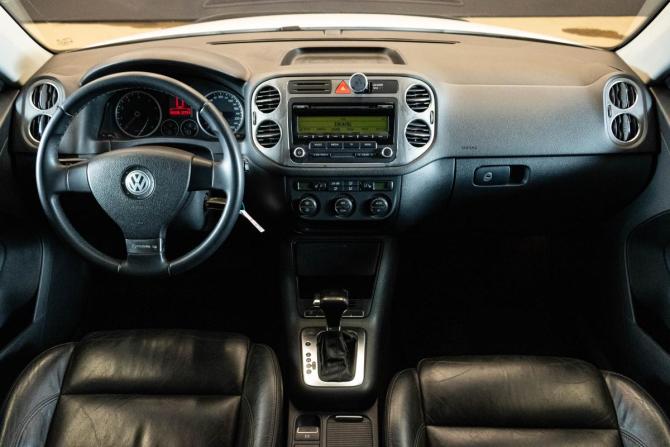 Volkswagen Tiguan I с пробегом 2008 года, цена 1 009 000 рублей, 242325 км, внедорожник, Автокод Объявления