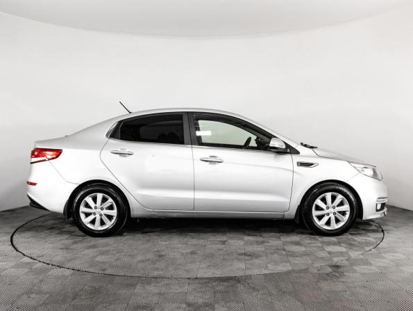 Kia Rio III Рестайлинг с пробегом 2015 года, цена 807 000 рублей, 175891 км, седан, Автокод Объявления