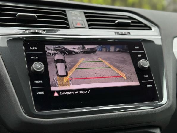 Volkswagen Tiguan II Рестайлинг с пробегом 2021 года, цена 3 449 000 рублей, 74262 км, внедорожник, Автокод Объявления