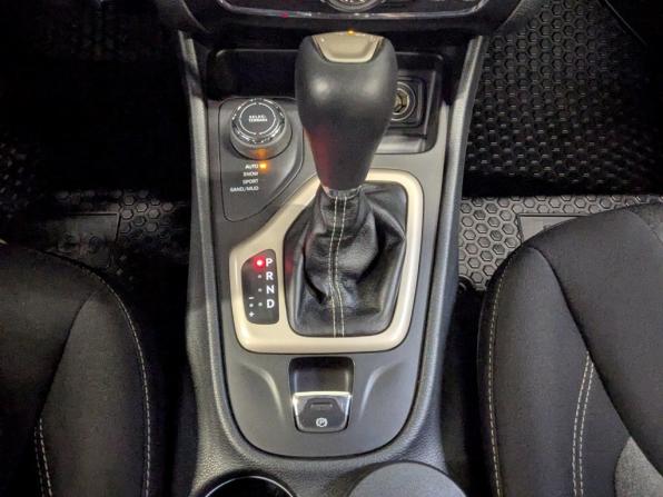 Jeep Cherokee V (KL) с пробегом 2014 года, цена 1 850 000 рублей, 113676 км, внедорожник, Автокод Объявления
