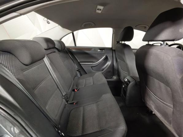 Volkswagen Jetta VI Рестайлинг с пробегом 2015 года, цена 897 000 рублей, 207577 км, седан, Автокод Объявления