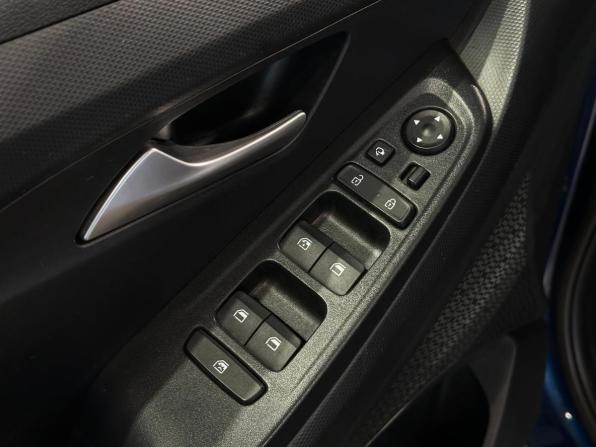 Hyundai Creta II с пробегом 2021 года, цена 2 320 000 рублей, 34796 км, внедорожник, Автокод Объявления
