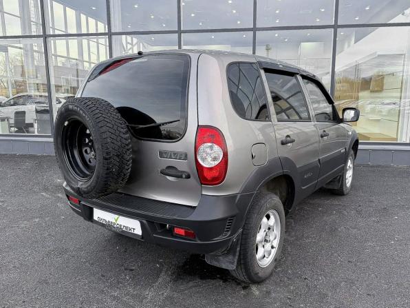 Chevrolet Niva I Рестайлинг с пробегом 2018 года, цена 660 000 рублей, 148045 км, внедорожник, Автокод Объявления