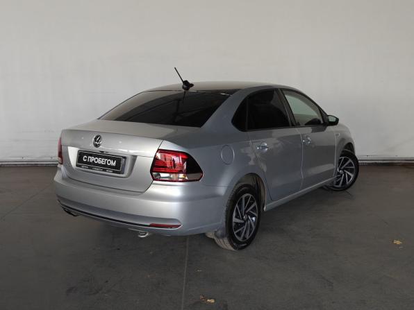 Volkswagen Polo V Рестайлинг с пробегом 2018 года, цена 1 330 000 рублей, 130075 км, седан, Автокод Объявления