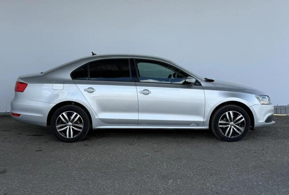 Volkswagen Jetta VI Киров  - изображение 4
