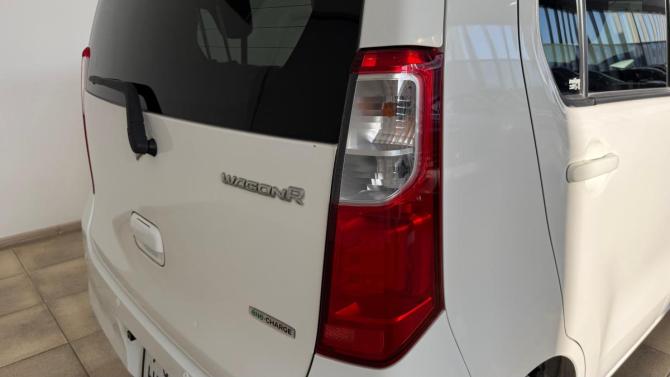 Suzuki Wagon R V Рестайлинг с пробегом 2016 года, цена 640 000 рублей, 90426 км, хэтчбек, Автокод Объявления
