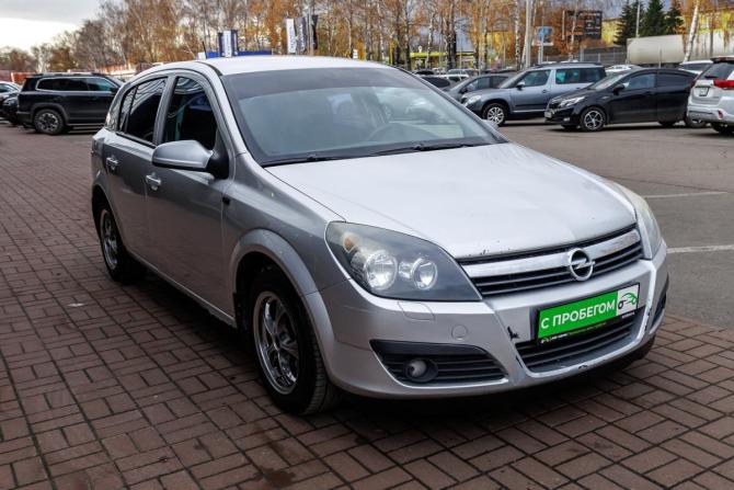 Opel Astra H с пробегом 2006 года, цена 340 000 рублей, 211000 км, хэтчбек, Автокод Объявления