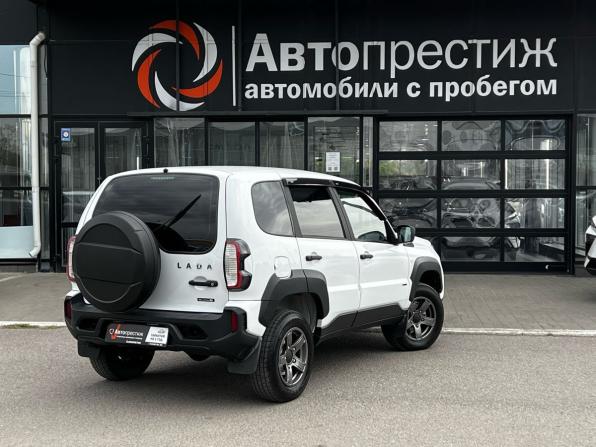 Lada (ВАЗ) Niva Travel I с пробегом 2023 года, цена 1 190 000 рублей, 40610 км, внедорожник, Автокод Объявления