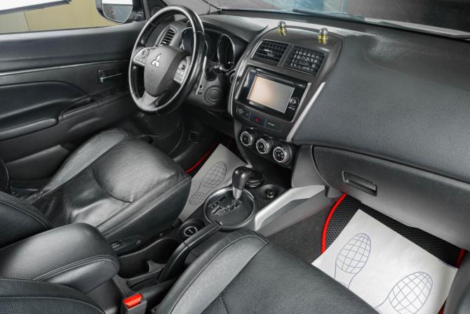 Mitsubishi ASX I Рестайлинг с пробегом 2012 года, цена 1 379 000 рублей, 231100 км, внедорожник, Автокод Объявления