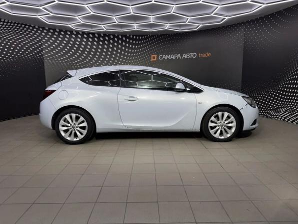 Opel Astra J Рестайлинг с пробегом 2012 года, цена 615 000 рублей, 169292 км, хэтчбек, Автокод Объявления