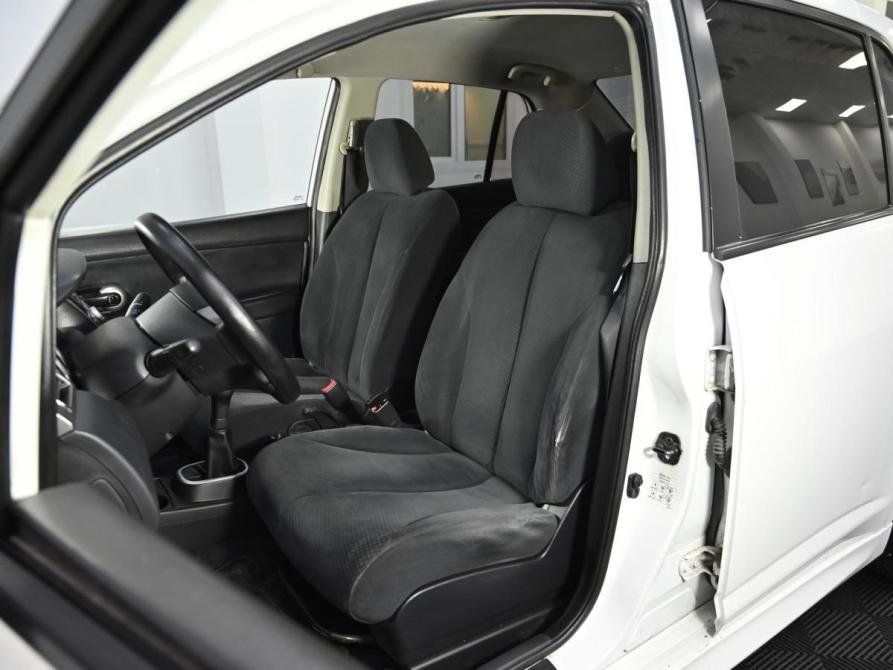 Nissan Tiida I Рестайлинг Москва  - изображение 12