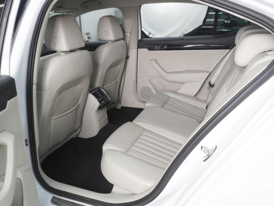 Skoda Superb III Ростов-на-Дону  - изображение 11