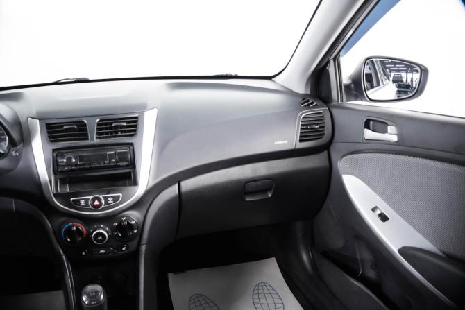 Hyundai Solaris I с пробегом 2013 года, цена 999 000 рублей, 224400 км, седан, Автокод Объявления