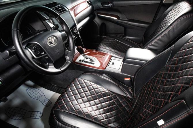 Toyota Camry VII (XV50) с пробегом 2012 года, цена 1 219 000 рублей, 292000 км, седан, Автокод Объявления