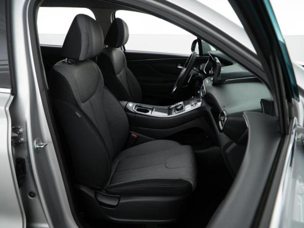 Hyundai Santa Fe IV Рестайлинг с пробегом 2021 года, цена 3 427 444 рубля, 94132 км, внедорожник, Автокод Объявления