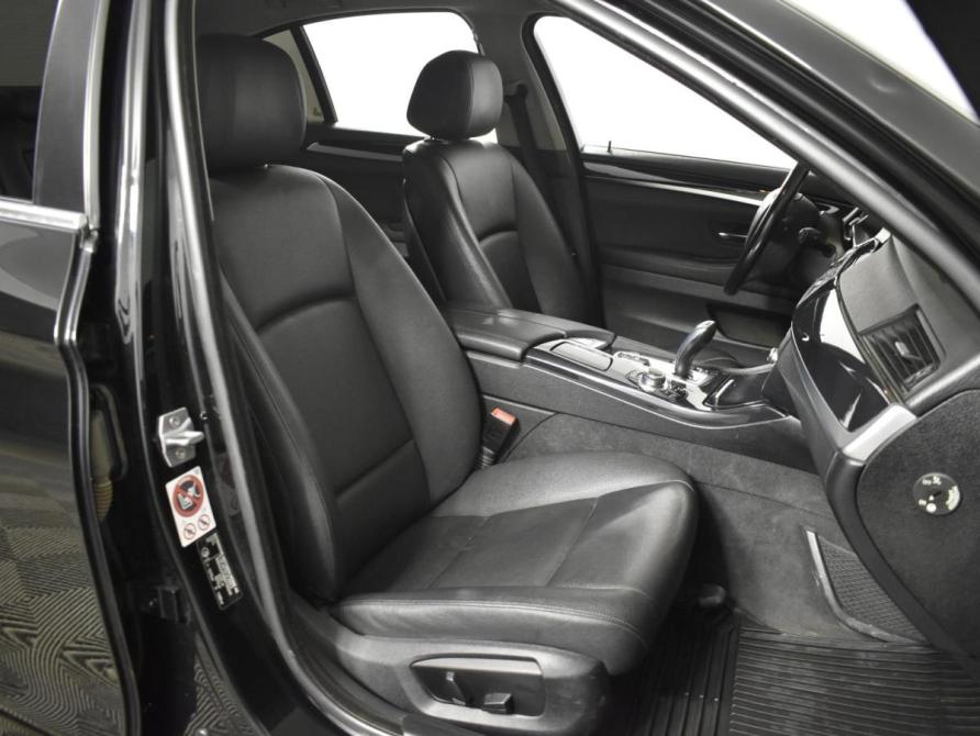 BMW 5 серии VI (F10/F11/F07) Рестайлинг Казань  - изображение 8