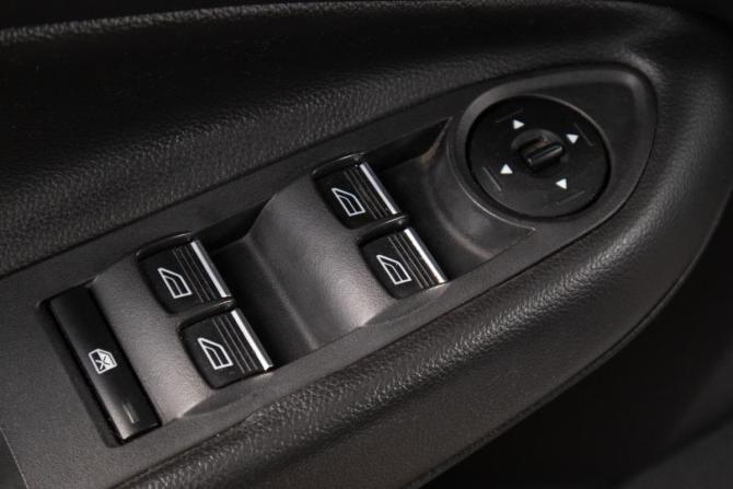 Ford Kuga II с пробегом 2016 года, цена 1 299 000 рублей, 194851 км, внедорожник, Автокод Объявления