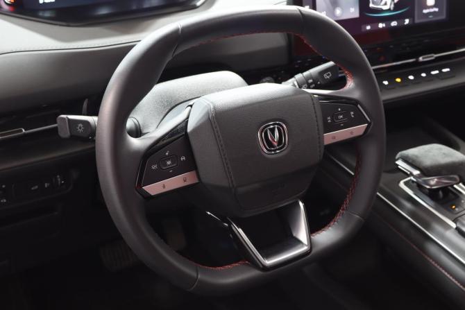 Changan UNI-S (CS55 Plus) с пробегом 2024 года, цена 2 179 000 рублей, 31000 км, внедорожник, Автокод Объявления