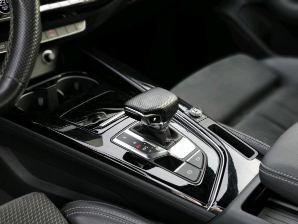 Audi A4 V (B9) Рестайлинг с пробегом 2020 года, цена 3 250 000 рублей, 106000 км, седан, Автокод Объявления