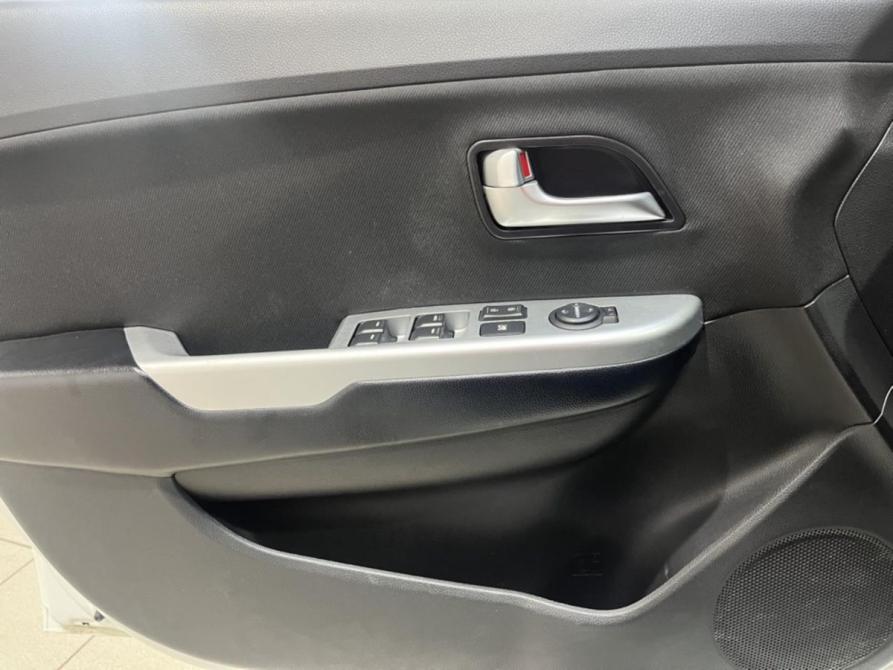 Kia Rio III Курск  - изображение 13