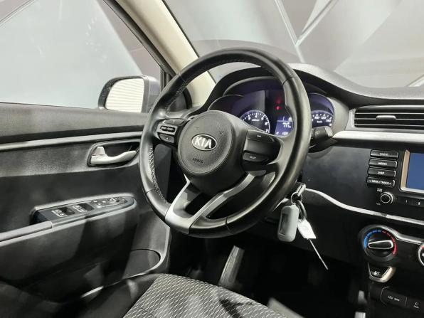 Kia Rio IV с пробегом 2018 года, цена 1 195 000 рублей, 112210 км, седан, Автокод Объявления