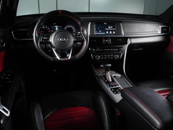 Kia Optima IV Рестайлинг с пробегом 2019 года, цена 2 099 000 рублей, 206645 км, седан, Автокод Объявления
