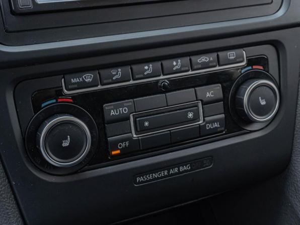 Volkswagen Golf VI с пробегом 2011 года, цена 700 000 рублей, 207397 км, хэтчбек, Автокод Объявления