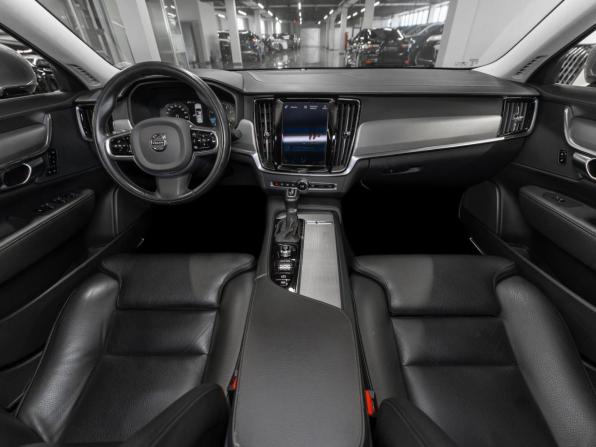 Volvo S90 II с пробегом 2019 года, цена 2 775 000 рублей, 120826 км, седан, Автокод Объявления