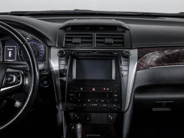 Toyota Camry VII (XV50) Рестайлинг 2 с пробегом 2018 года, цена 2 050 000 рублей, 206200 км, седан, Автокод Объявления