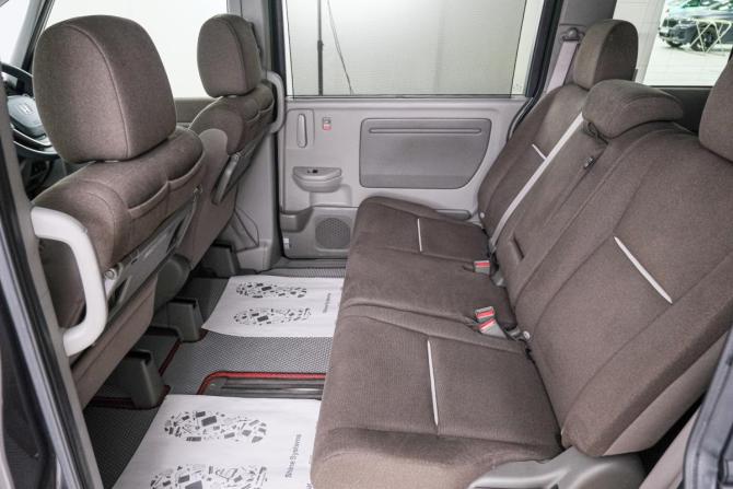 Honda Stepwgn V Рестайлинг с пробегом 2021 года, цена 2 339 000 рублей, 86730 км, минивэн, Автокод Объявления