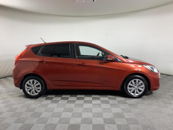 Hyundai Solaris I с пробегом 2012 года, цена 830 000 рублей, 128575 км, седан, Автокод Объявления