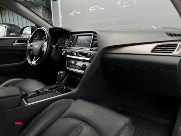 Hyundai Sonata VII (LF) Рестайлинг с пробегом 2018 года, цена 1 768 400 рублей, 106426 км, седан, Автокод Объявления