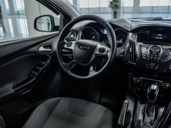 Ford Focus III с пробегом 2013 года, цена 766 000 рублей, 142401 км, хэтчбек, Автокод Объявления