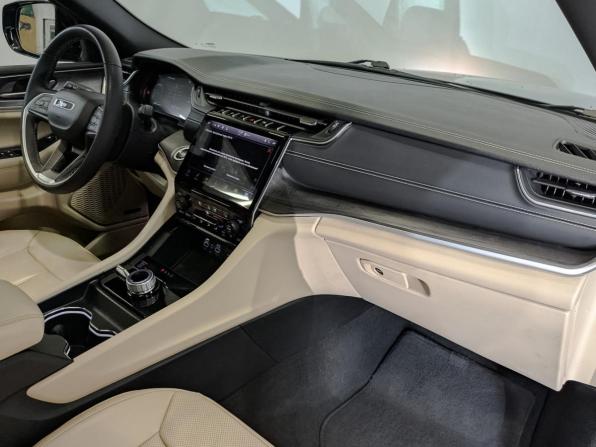 Jeep Grand Cherokee V (WL) с пробегом 2023 года, цена 6 500 000 рублей, 59589 км, внедорожник, Автокод Объявления