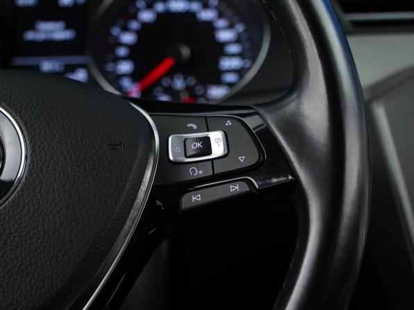 Volkswagen Passat B8 с пробегом 2018 года, цена 1 598 055 рублей, 152275 км, седан, Автокод Объявления
