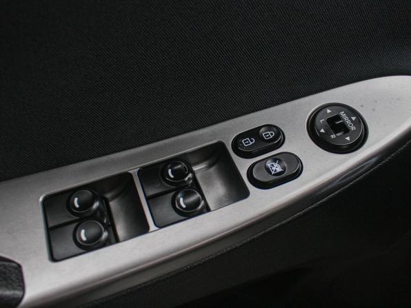 Hyundai Solaris I Рестайлинг с пробегом 2015 года, цена 899 000 рублей, 123814 км, седан, Автокод Объявления