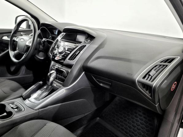 Ford Focus III с пробегом 2014 года, цена 1 020 000 рублей, 100800 км, седан, Автокод Объявления