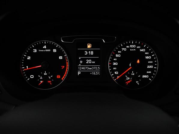 Audi Q3 I (8U) с пробегом 2013 года, цена 1 460 000 рублей, 124548 км, внедорожник, Автокод Объявления