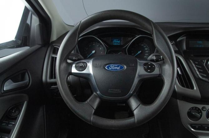 Ford Focus III с пробегом 2012 года, цена 889 000 рублей, 148800 км, хэтчбек, Автокод Объявления