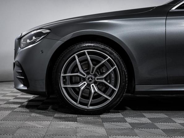 Mercedes-Benz E-Класс V (W213 S213 C238) Рестайлинг с пробегом 2021 года, цена 4 450 000 рублей, 74231 км, седан, Автокод Объявления