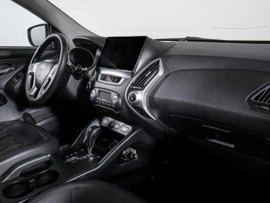 Hyundai ix35 I Москва  - изображение 9