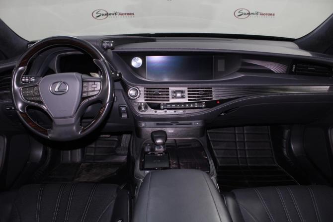 Lexus LS V с пробегом 2018 года, цена 8 500 000 рублей, 35556 км, седан, Автокод Объявления