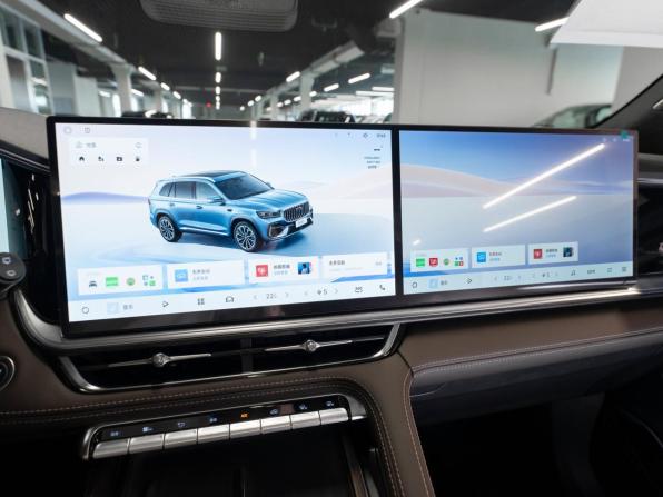 Geely Monjaro I Рестайлинг 2 с пробегом 2025 года, цена 4 250 000 рублей, 50 км, внедорожник, Автокод Объявления