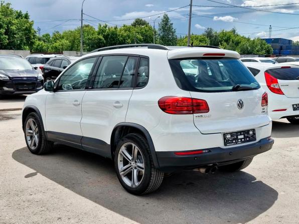 Volkswagen Tiguan I Рестайлинг с пробегом 2016 года, цена 1 559 000 рублей, 163757 км, внедорожник, Автокод Объявления