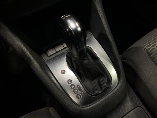 Volkswagen Golf VI с пробегом 2012 года, цена 850 000 рублей, 129322 км, хэтчбек, Автокод Объявления
