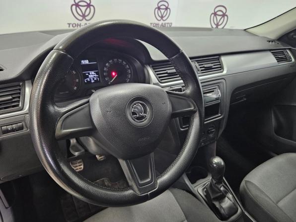 Skoda Rapid I с пробегом 2014 года, цена 533 000 рублей, 308240 км, лифтбек, Автокод Объявления