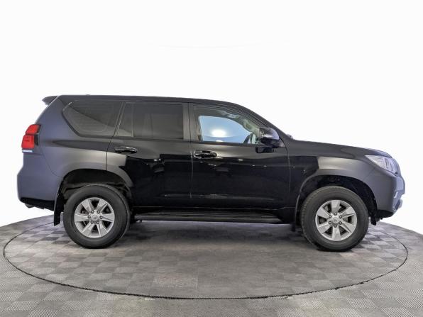 Toyota Land Cruiser Prado 150 Series Рестайлинг 2 с пробегом 2018 года, цена 4 350 000 рублей, 84348 км, внедорожник, Автокод Объявления