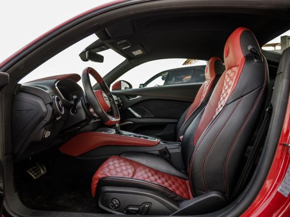 Audi TT III (8S) с пробегом 2015 года, цена 3 298 000 рублей, 71823 км, купе, Автокод Объявления