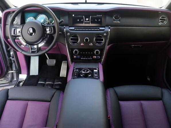 Rolls-Royce Cullinan I с пробегом 2021 года, цена 30 900 000 рублей, 25000 км, внедорожник, Автокод Объявления